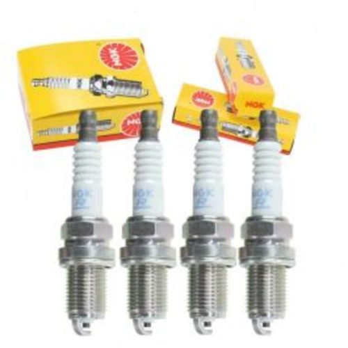 4 pc NGK Standard Spark Plugs for 1996-2005 Mitsubishi Eclipse 2.4L L4