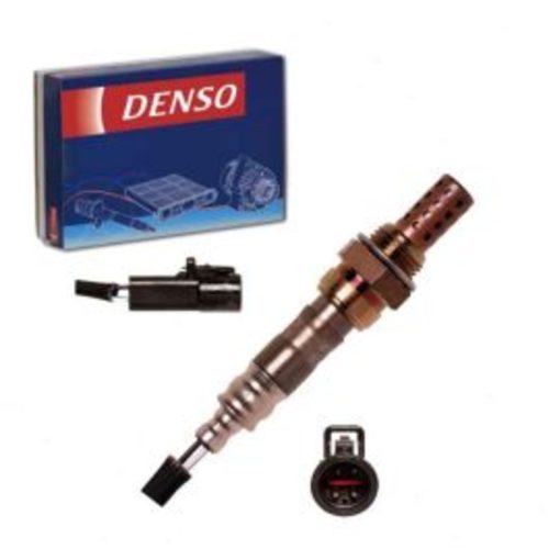 DENSO Upstream Air Fuel Ratio Sensor for 2006-2011 Mercury Grand Marquis 4.6L V8