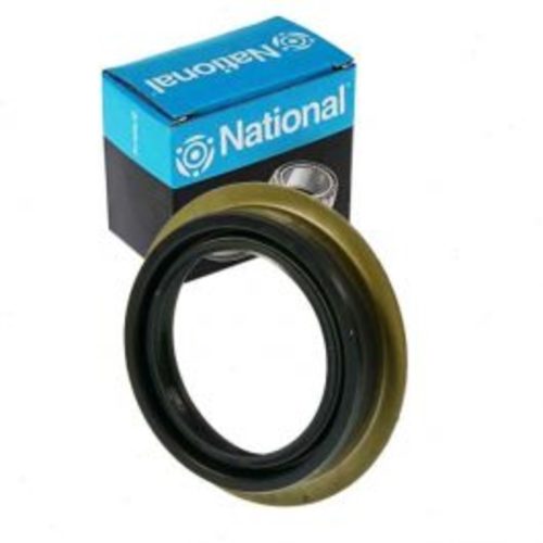 National Rear Outer Differential Pinion Seal for 2002-2006 GMC Envoy XL